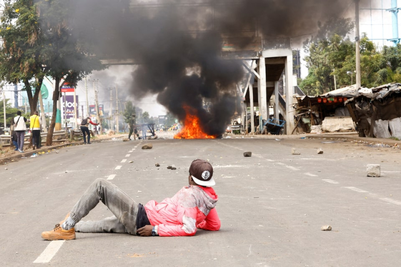 Kenya anti-government protests leave 10 dead and dozens injured; police open fire