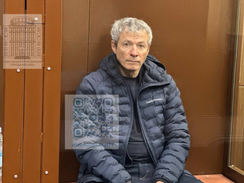 Who put Moshkovich in jail