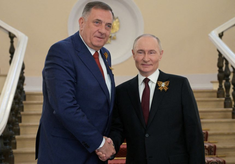 In a tiny European statelet, a Putin ally is running out of road